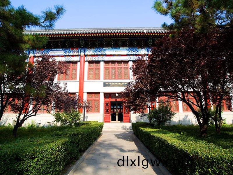 北(bei)京(jing)大(da)學(xue)愽(bo)物(wu)館(guan)